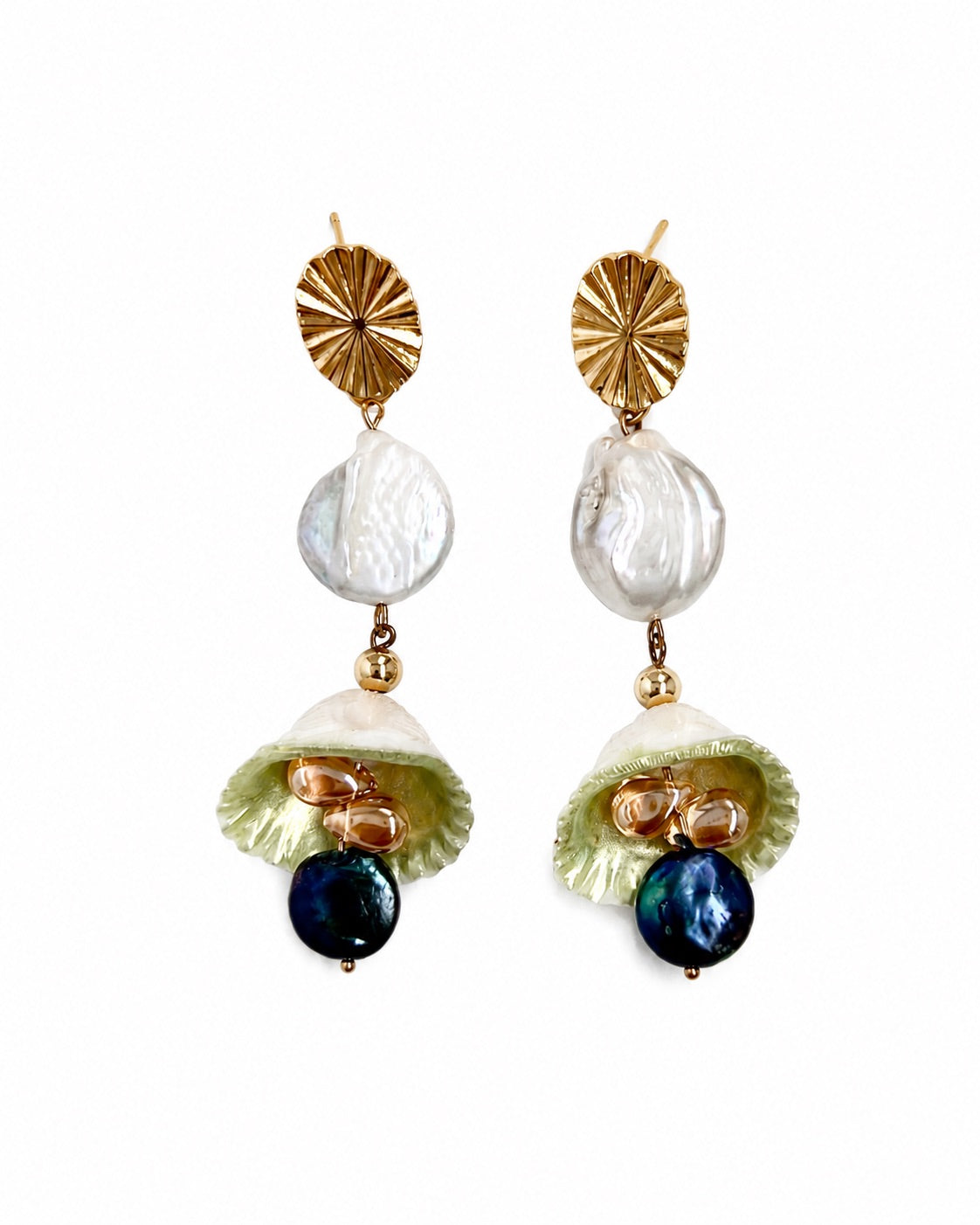 ARETES COLGANTES DE PERLA CON CONCHA DORADA Y PERLA AZUL
