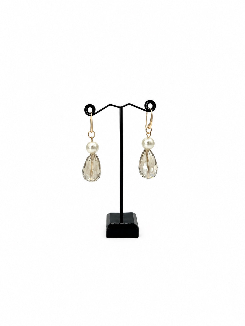 ARETES GOTA DE CRISTAL CON PLASTIPERLA BLANCA