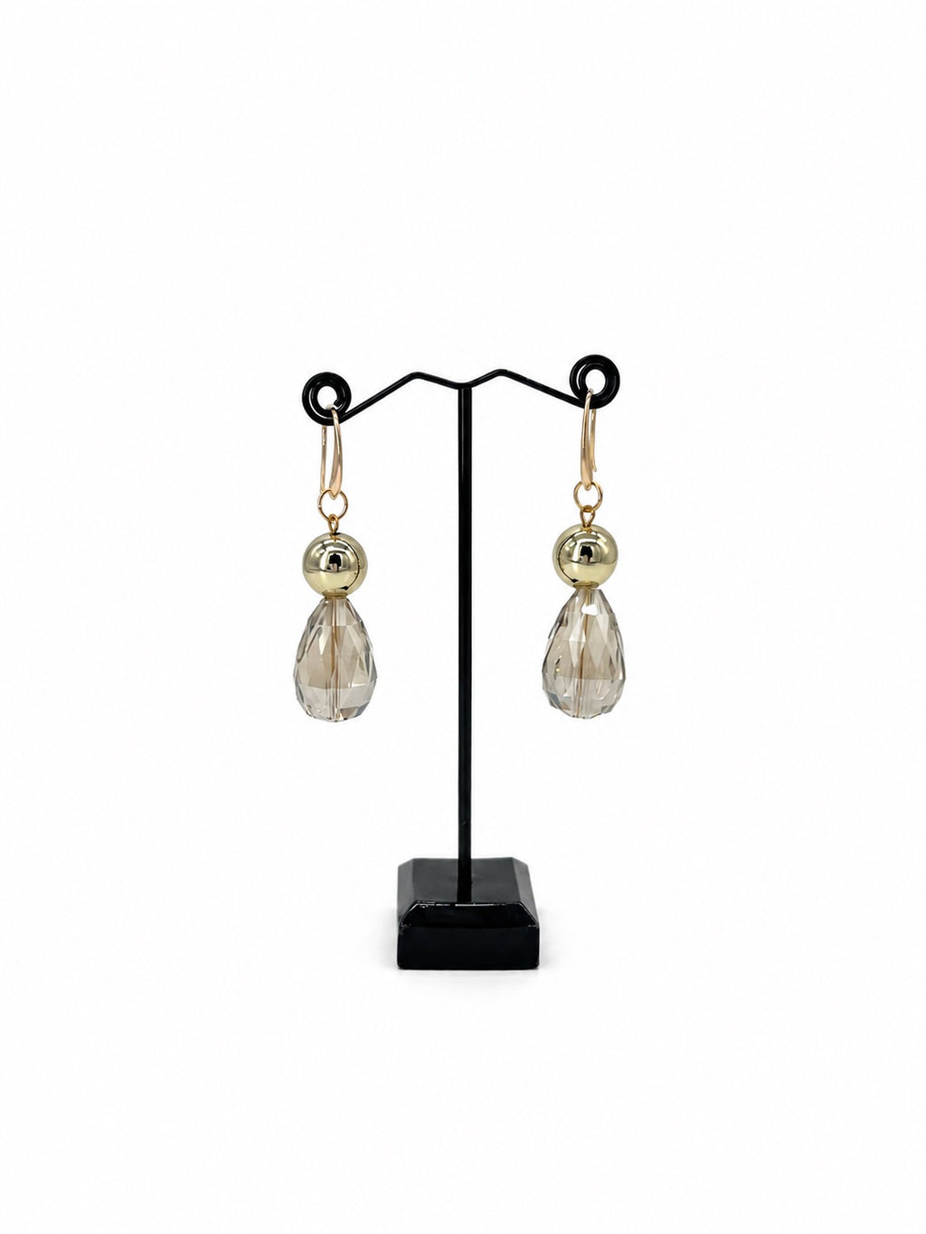 ARETES GOTA DE CRISTAL CON PLASTIPERLA DORADA