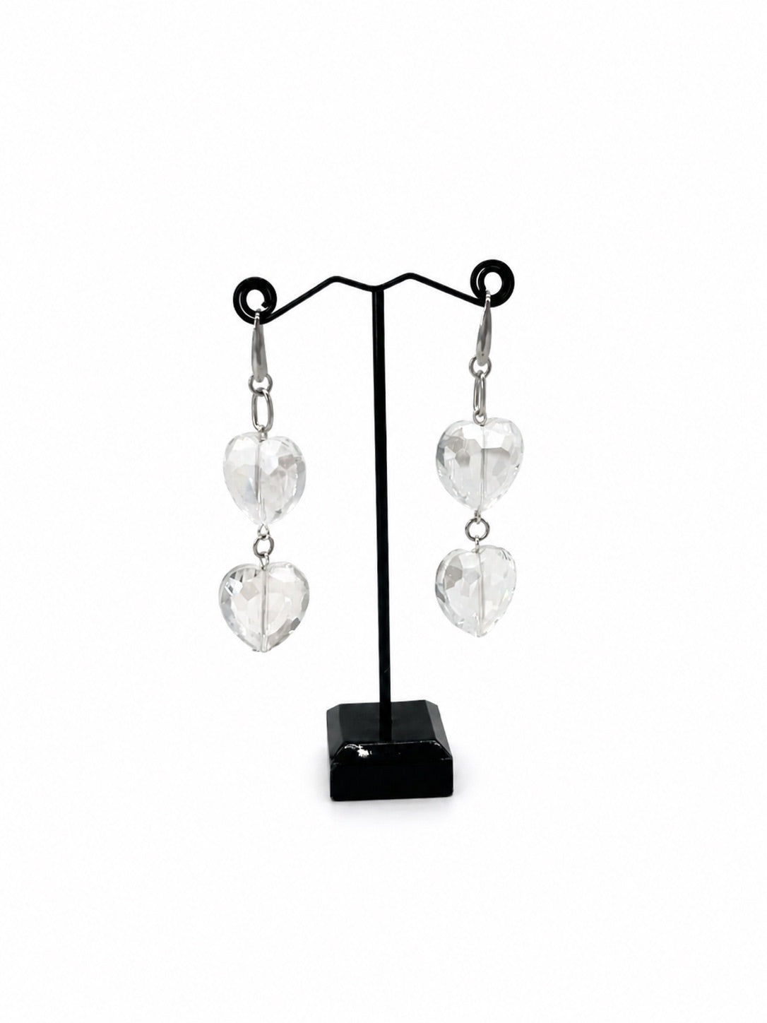ARETES DOBLE CORAZÓN DE CRISTAL BLANCOS