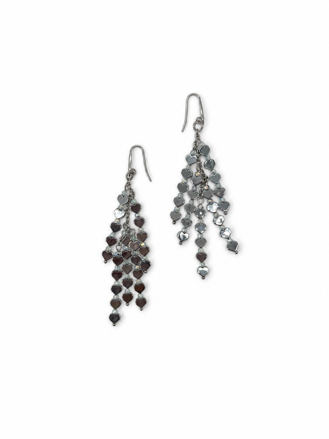 ARETES CASCADA DE CORAZONES DE ACERINA PLATEADA