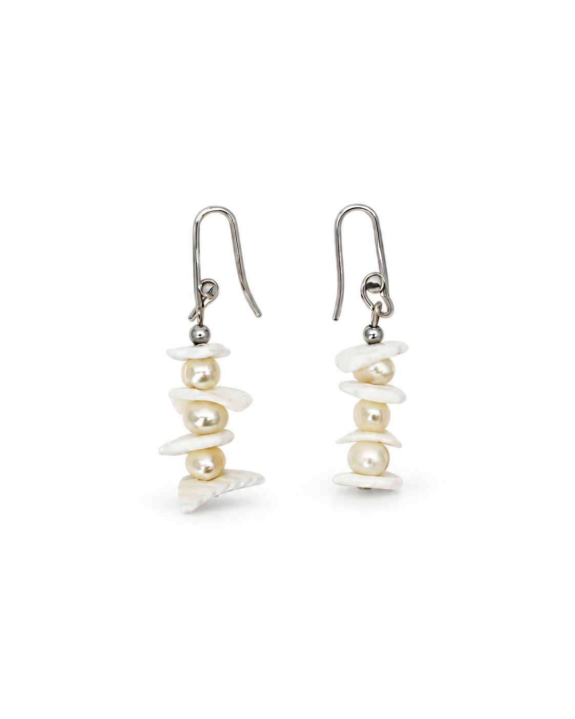 ARETES CHIPS PERLA Y CONCHA
