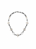 COLLAR DE CRISTAL GRIS CON DIJE CUARZO BLANCO Y PERLA