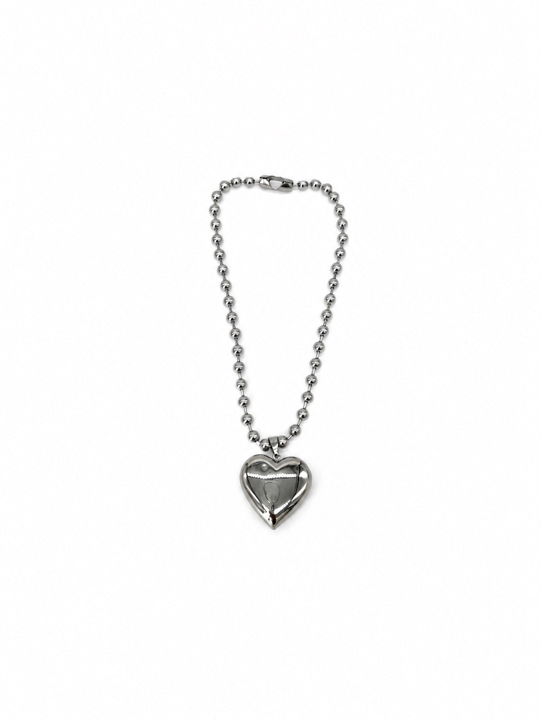 COLLAR CHUNKY SENCILLO CORAZÓN MEDIANO