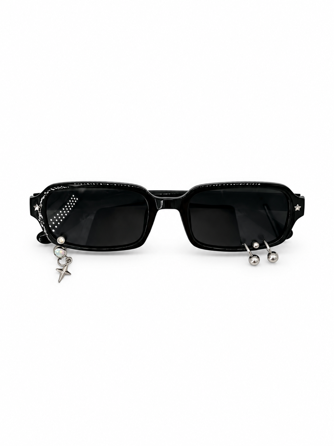 LENTE NEGRO CON PIERCING Y LÁGRINA DE ESTRELLA
